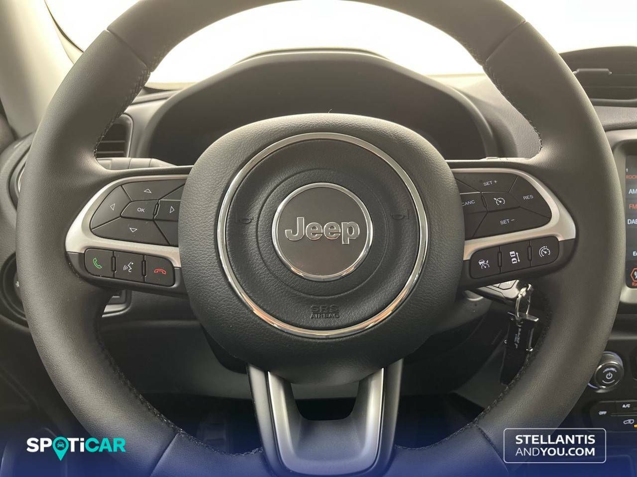 Foto Jeep Renegade 17