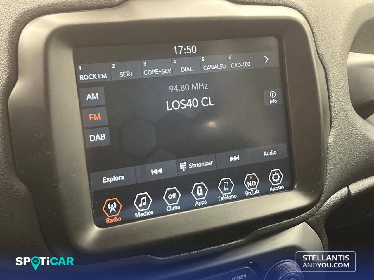 Foto Jeep Renegade 19