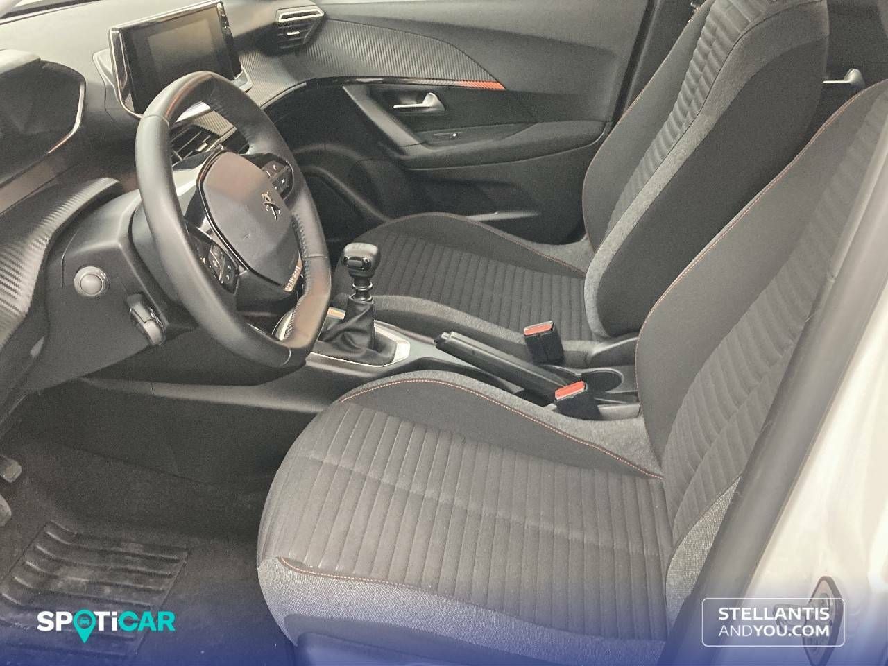 Foto Peugeot 2008 9