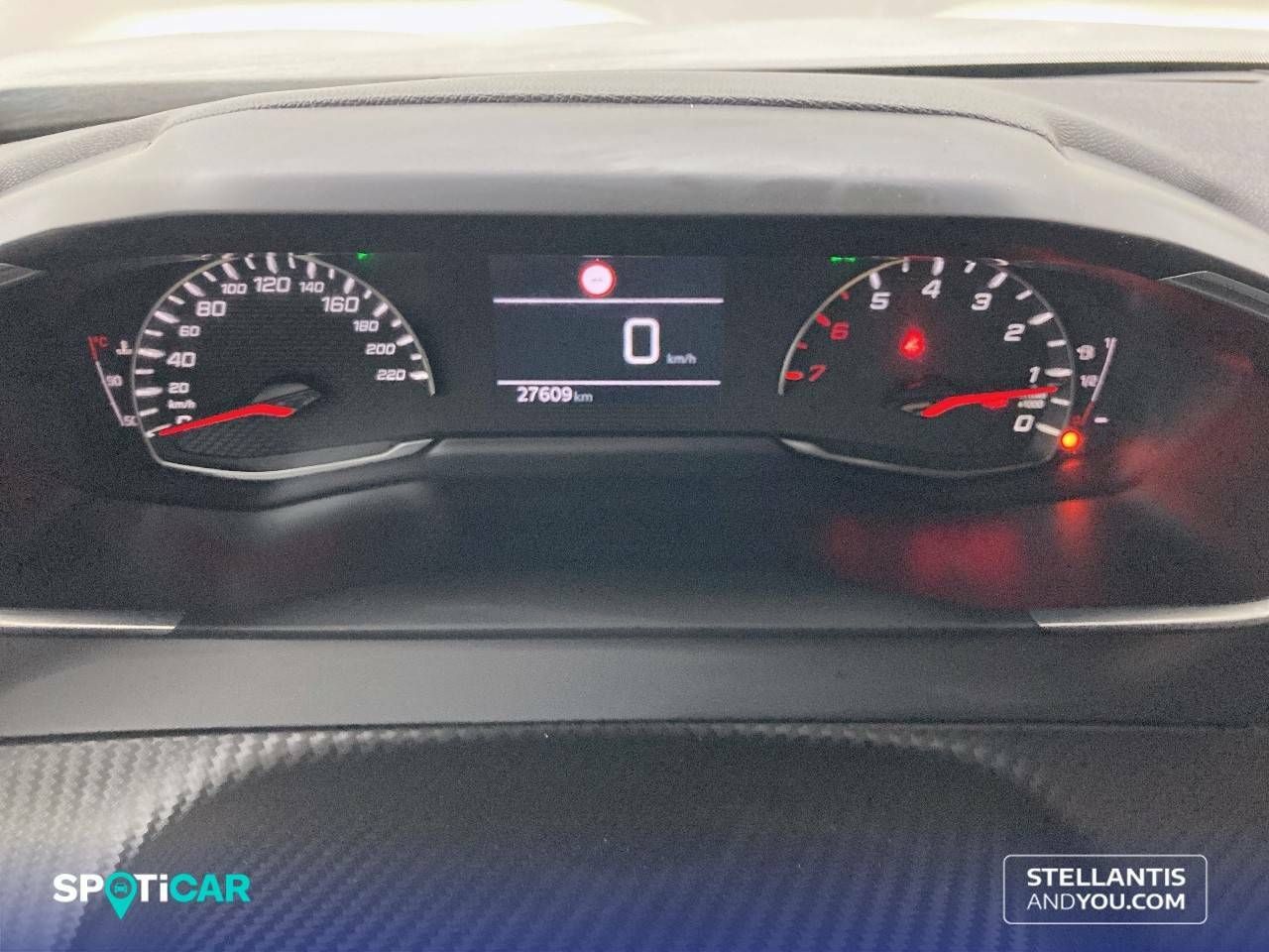 Foto Peugeot 2008 13