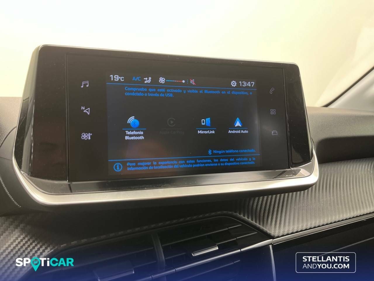 Foto Peugeot 208 19