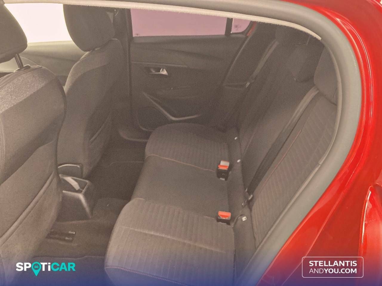 Foto Peugeot 208 17