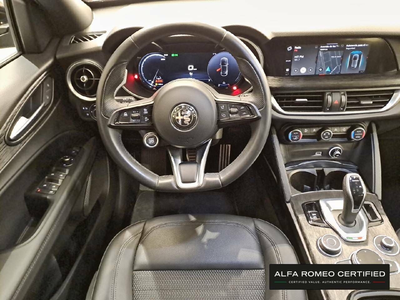 Foto Alfa Romeo Stelvio 22