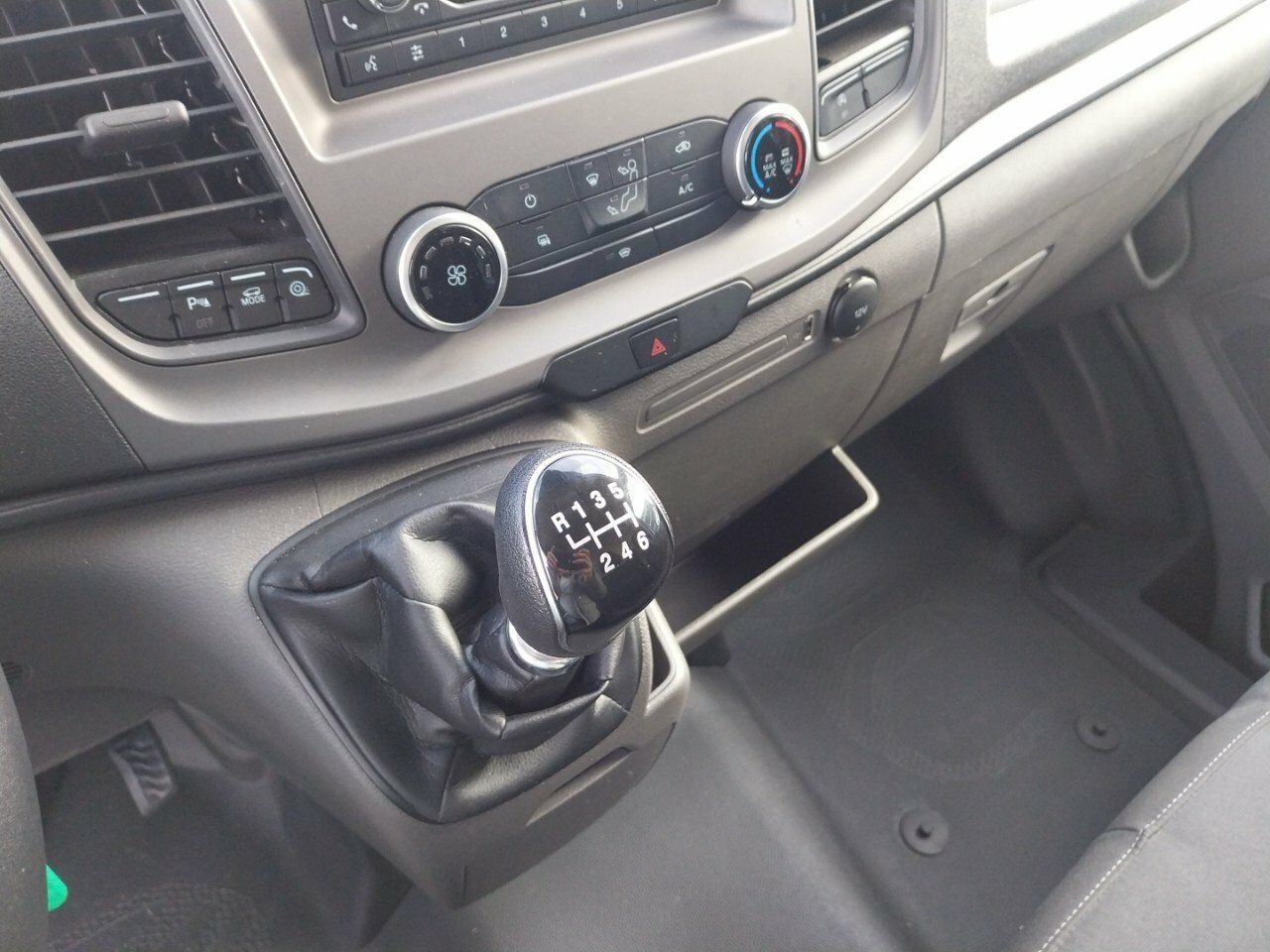 Foto Ford Transit Connect 12