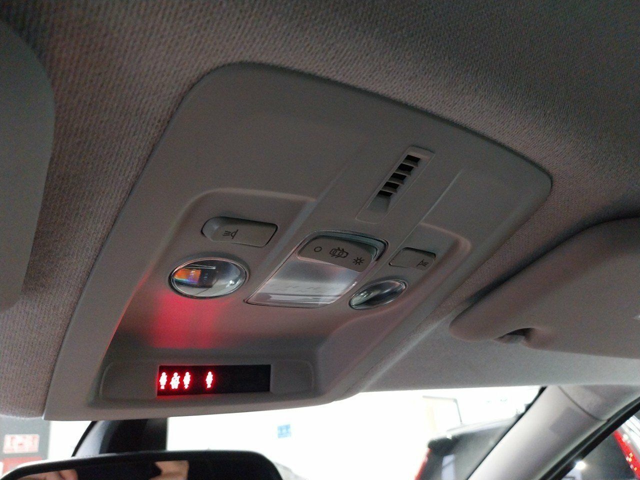 Foto Citroën C4 Cactus 19