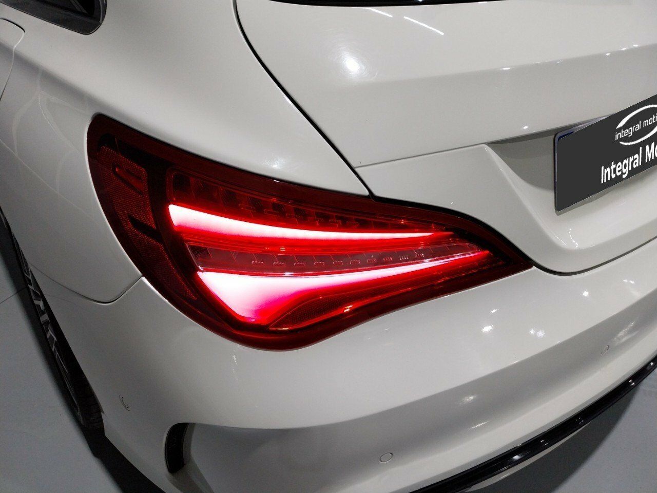 Foto Mercedes-Benz Clase CLA 28