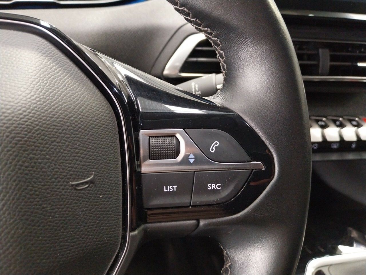Foto Peugeot 3008 13