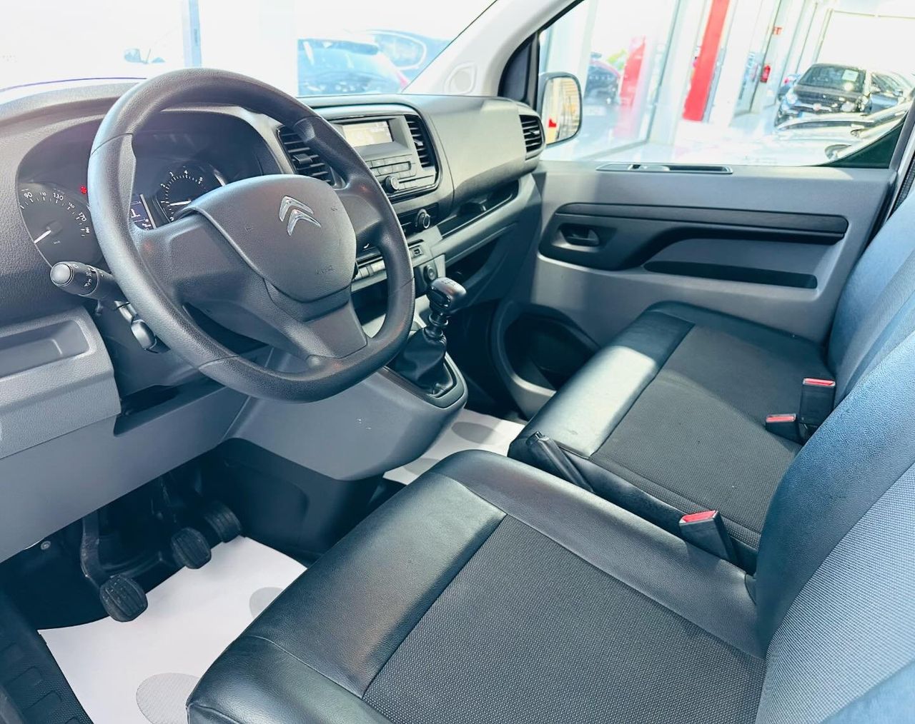 Foto Citroën Jumpy 8