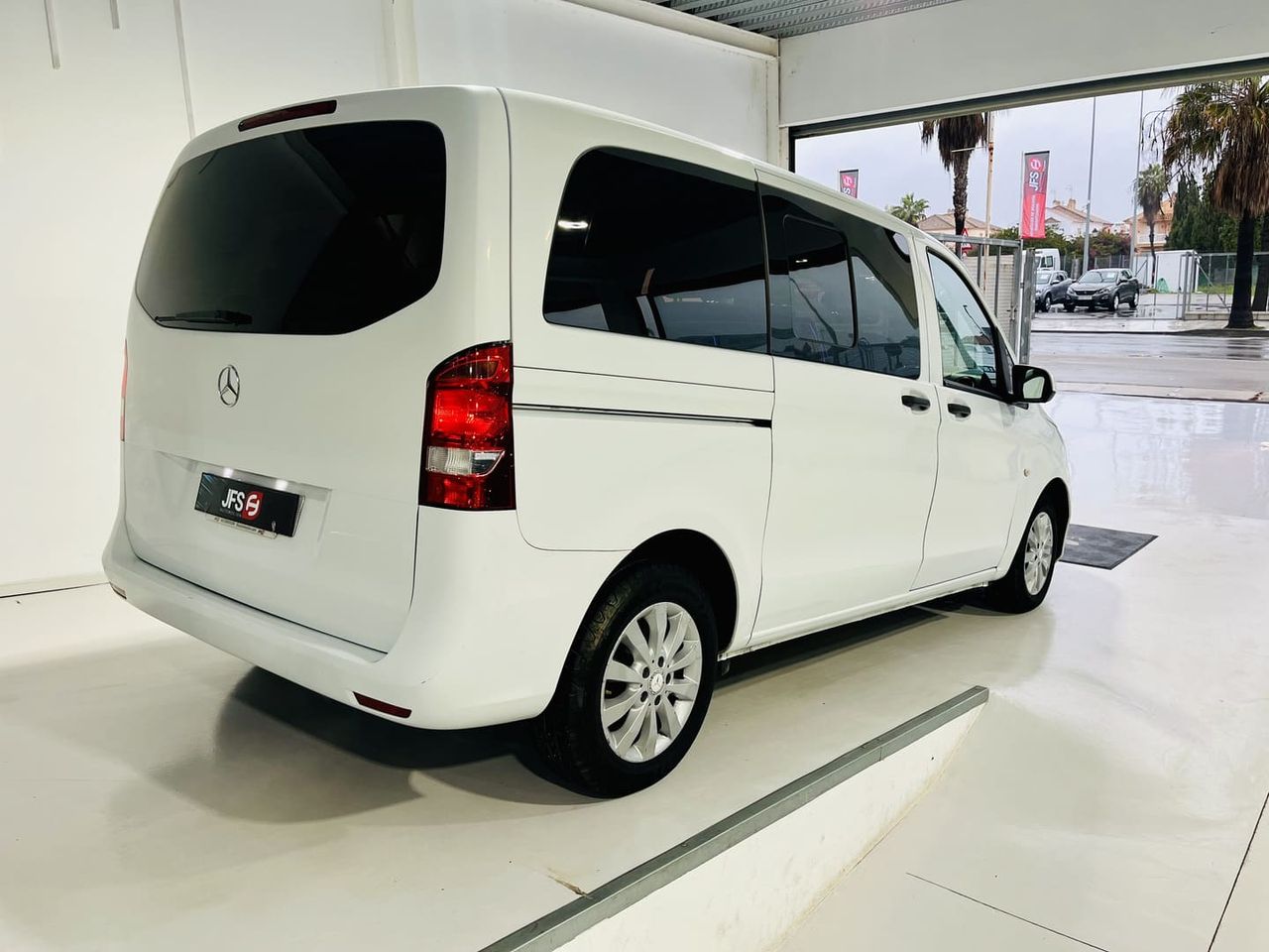 Foto Mercedes-Benz Vito 5