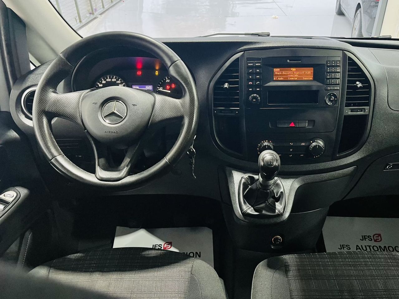 Foto Mercedes-Benz Vito 8