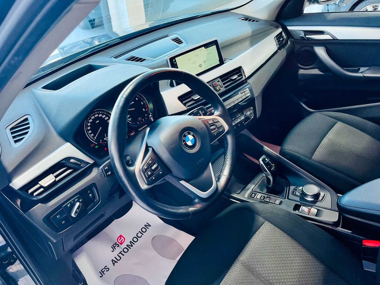 Foto BMW X1 8
