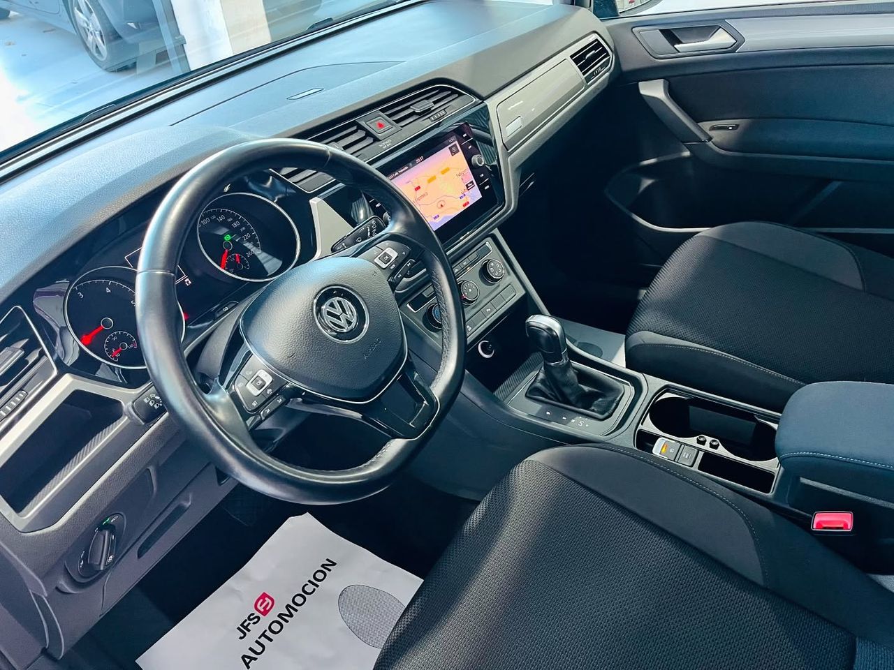Foto Volkswagen Touran 8