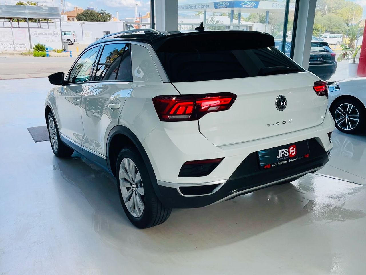 Foto Volkswagen T-Roc 7
