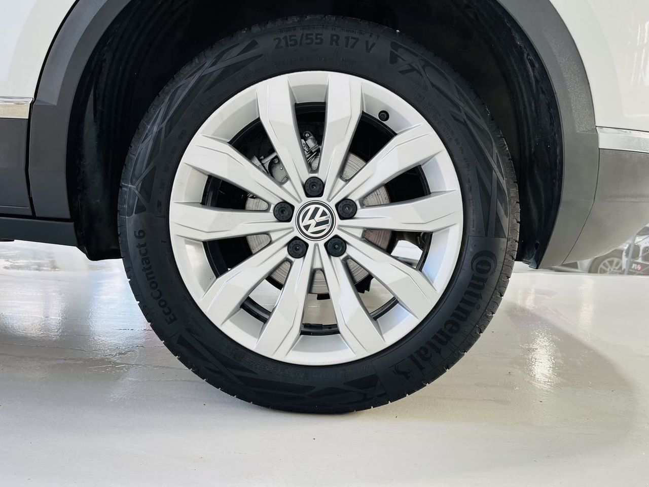 Foto Volkswagen T-Roc 21