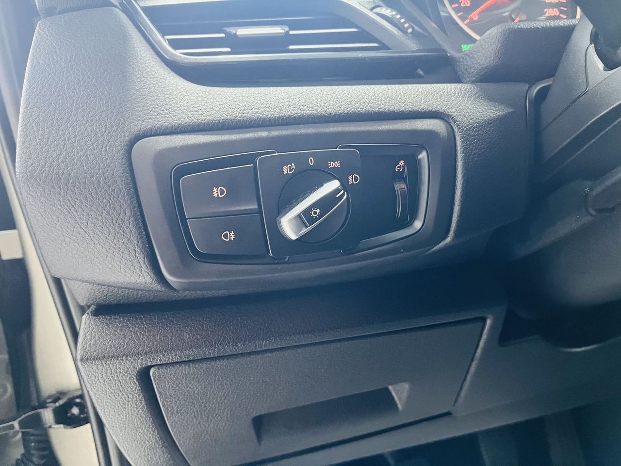 Foto BMW Serie 2 Active Tourer 12