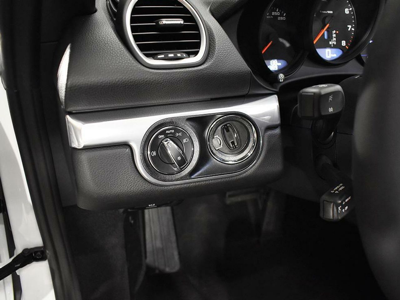 Foto Porsche 718 10