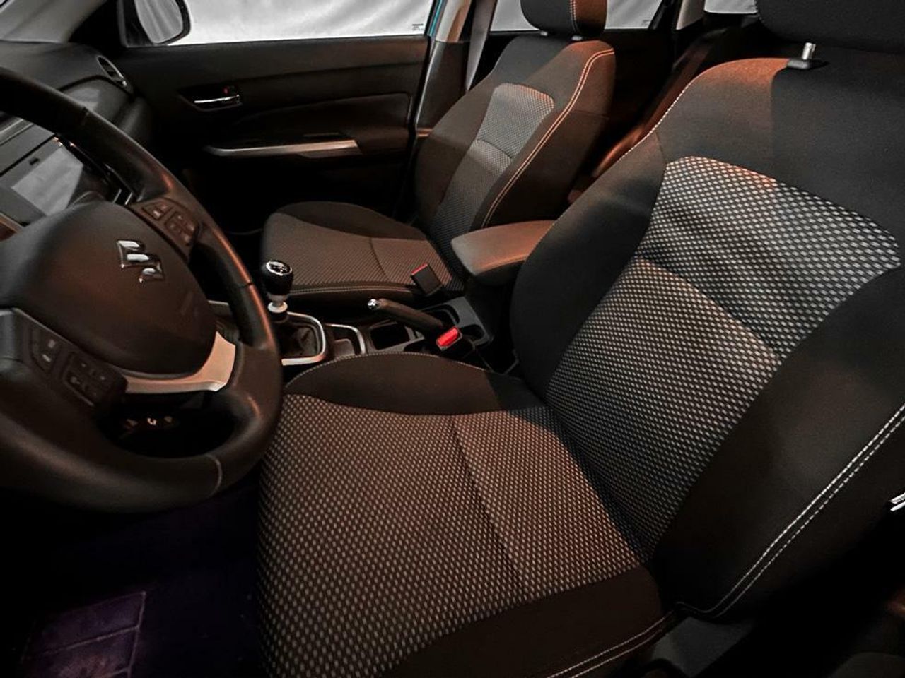 Foto Suzuki Vitara 12