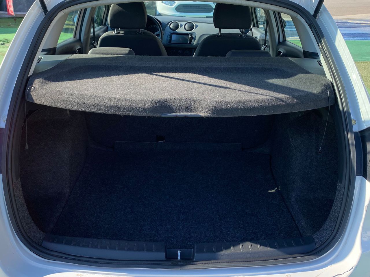 Foto Seat Ibiza ST 16