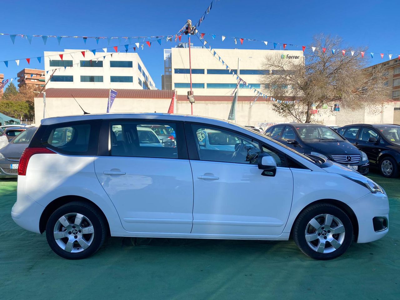 Foto Peugeot 5008 5