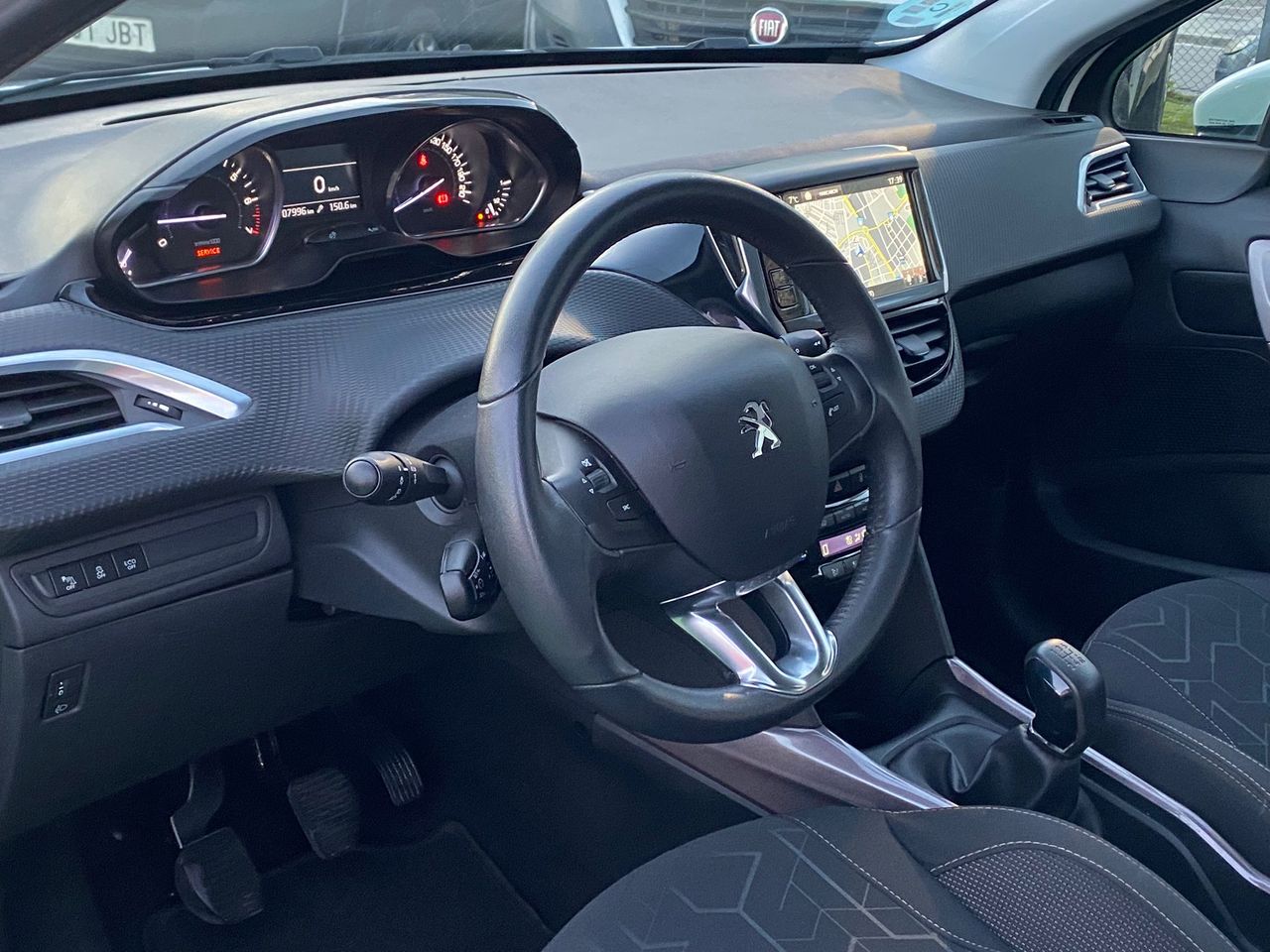 Foto Peugeot 2008 8