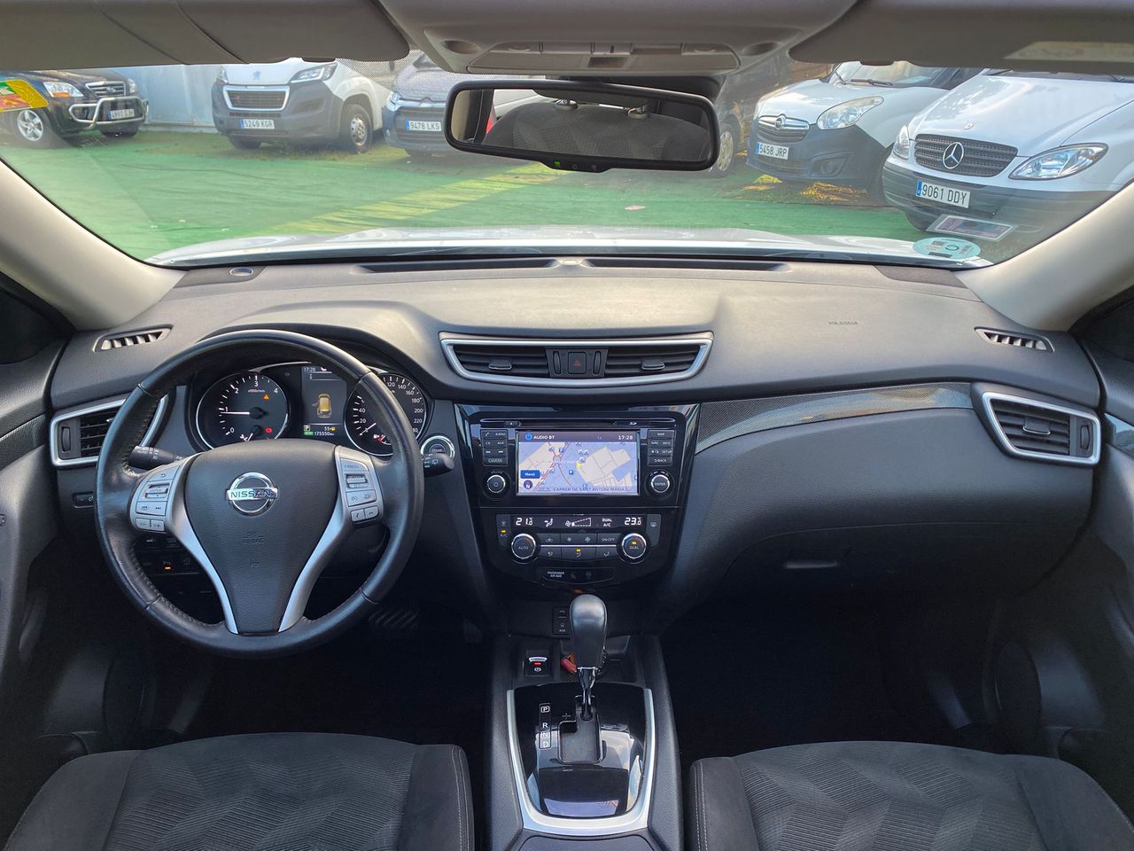 Foto Nissan X-Trail 9