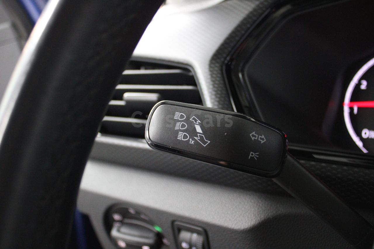 Foto Volkswagen T-Cross 6