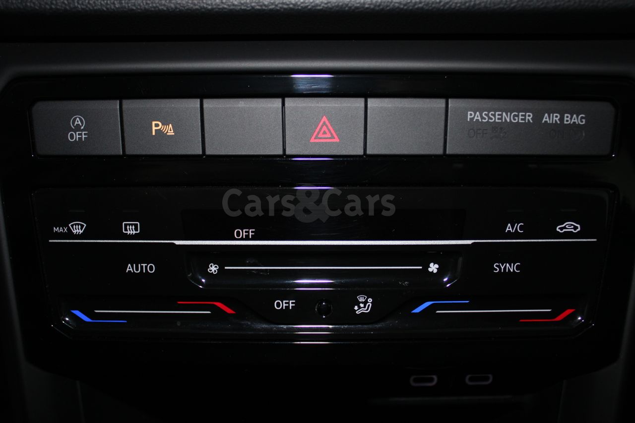 Foto Volkswagen T-Cross 10