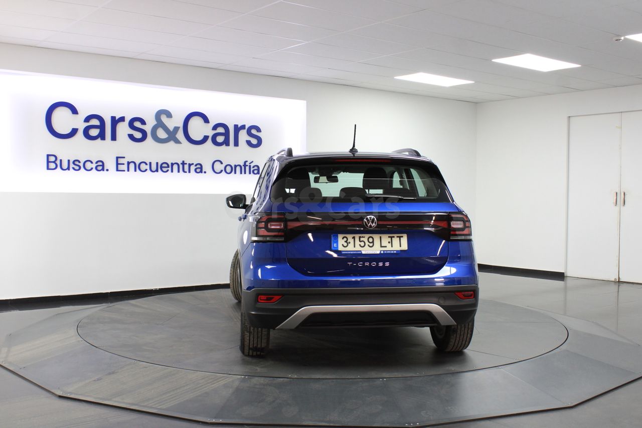 Foto Volkswagen T-Cross 24