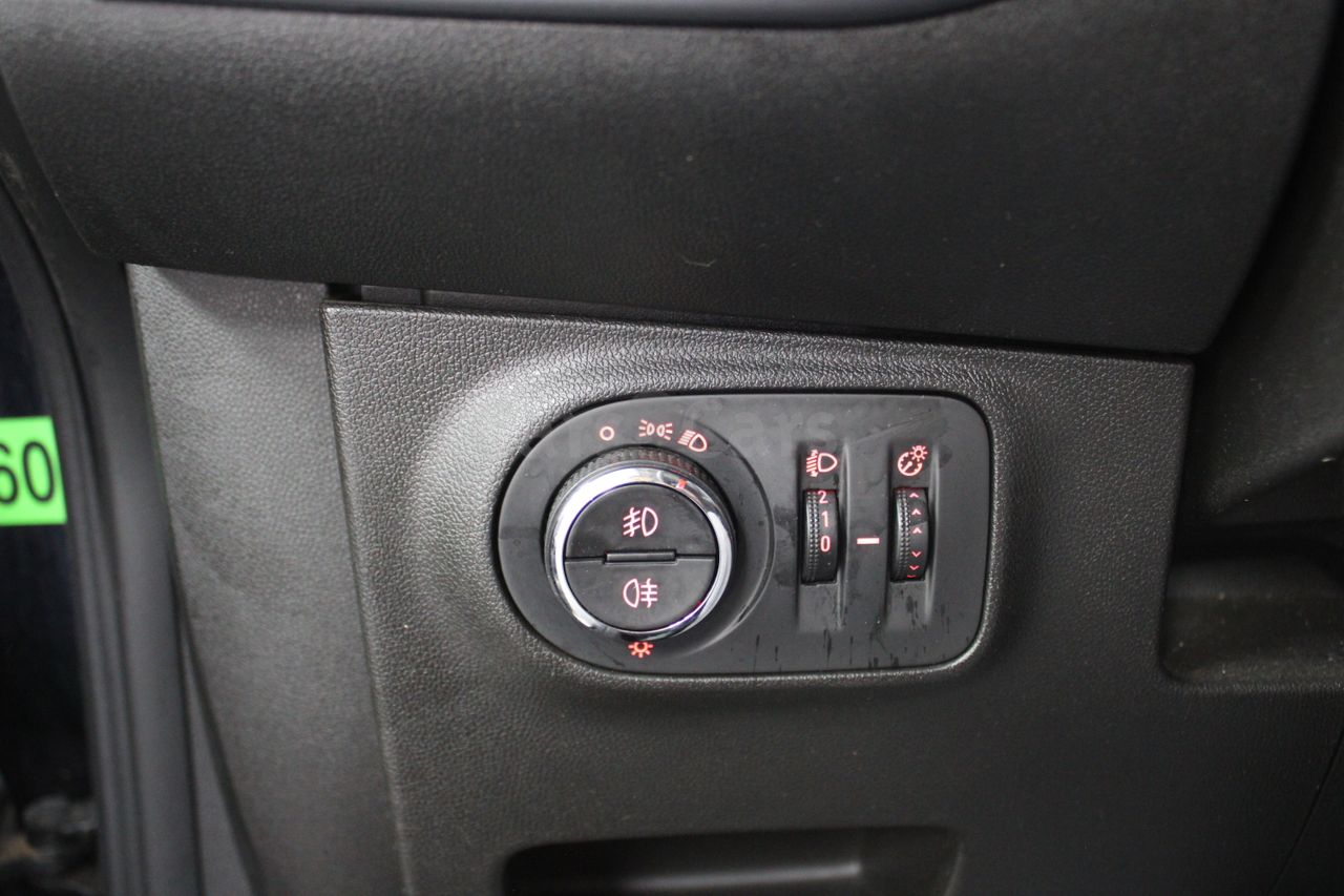 Foto Opel Corsa 10