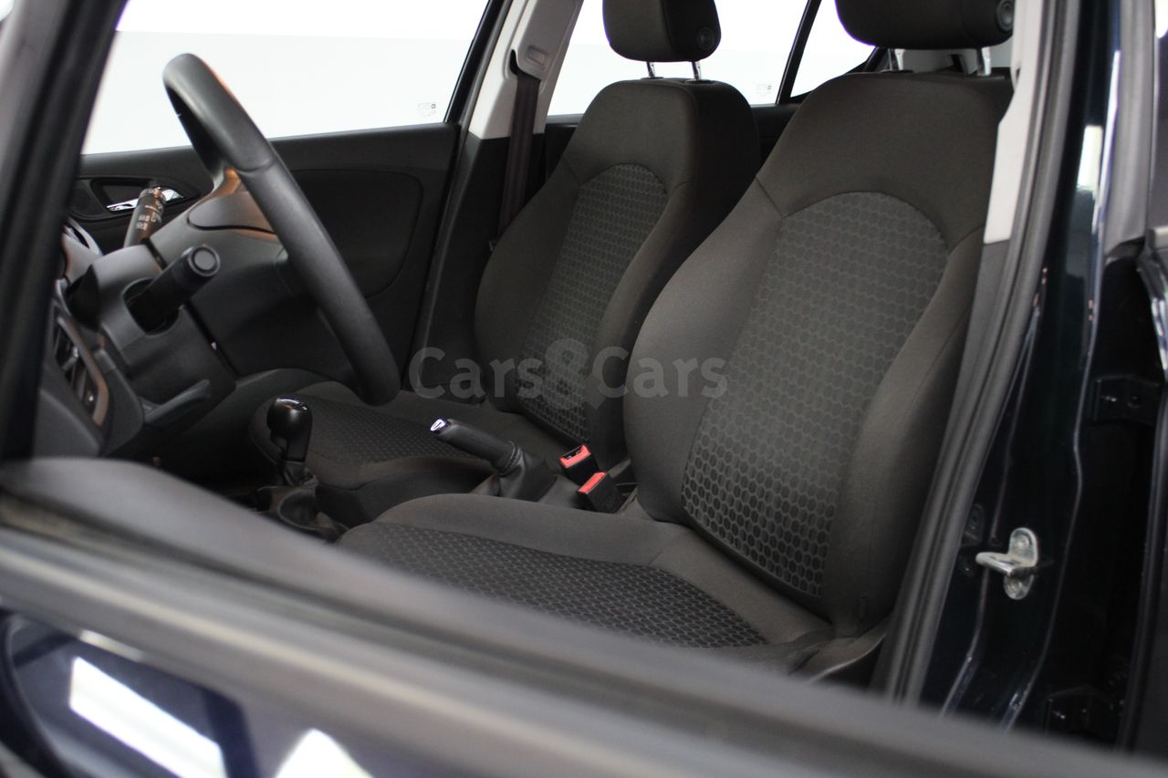 Foto Opel Corsa 12