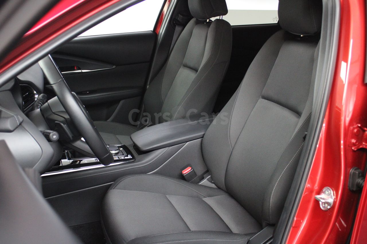 Foto Mazda CX-30 13