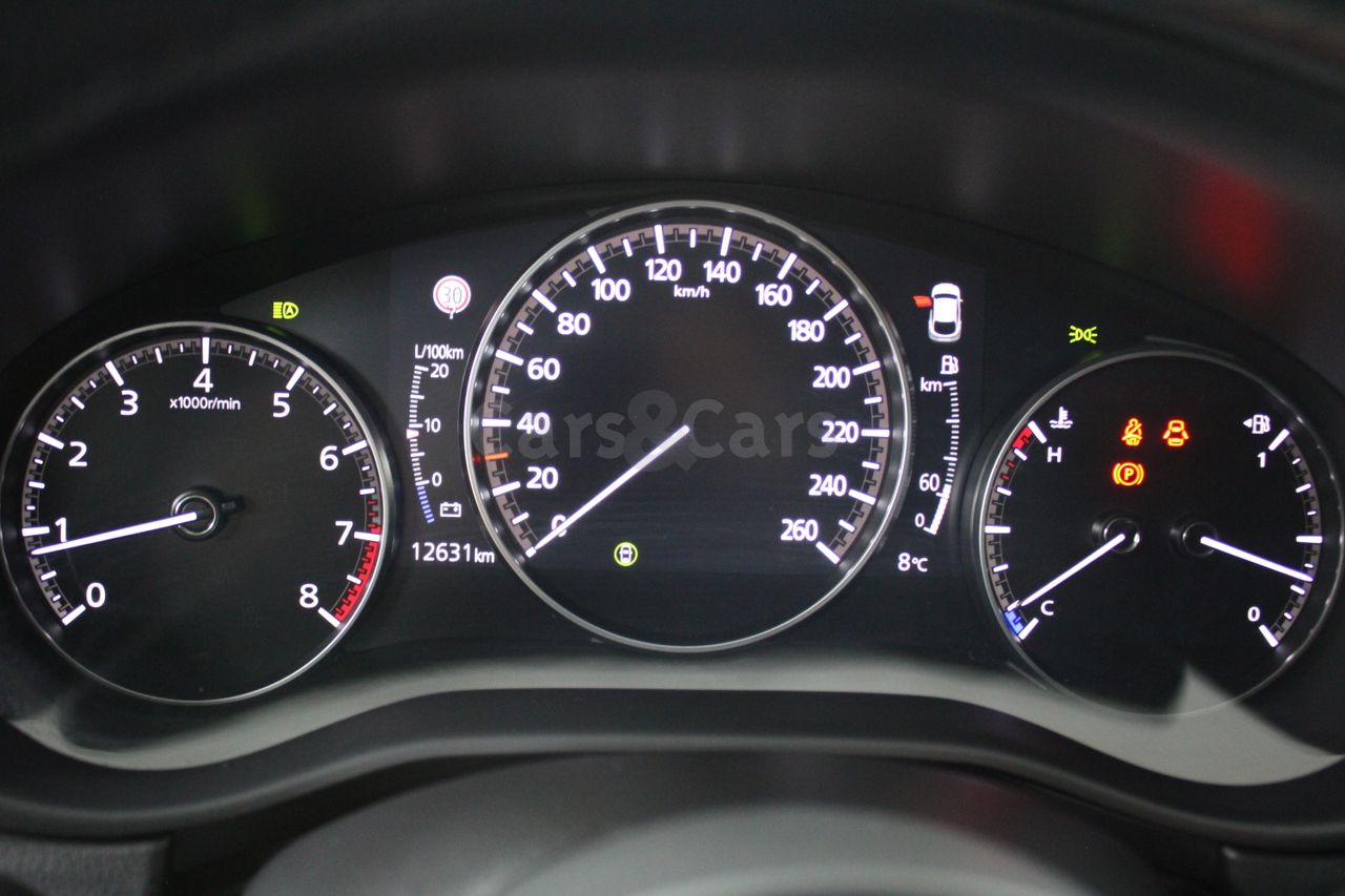 Foto Mazda CX-30 3