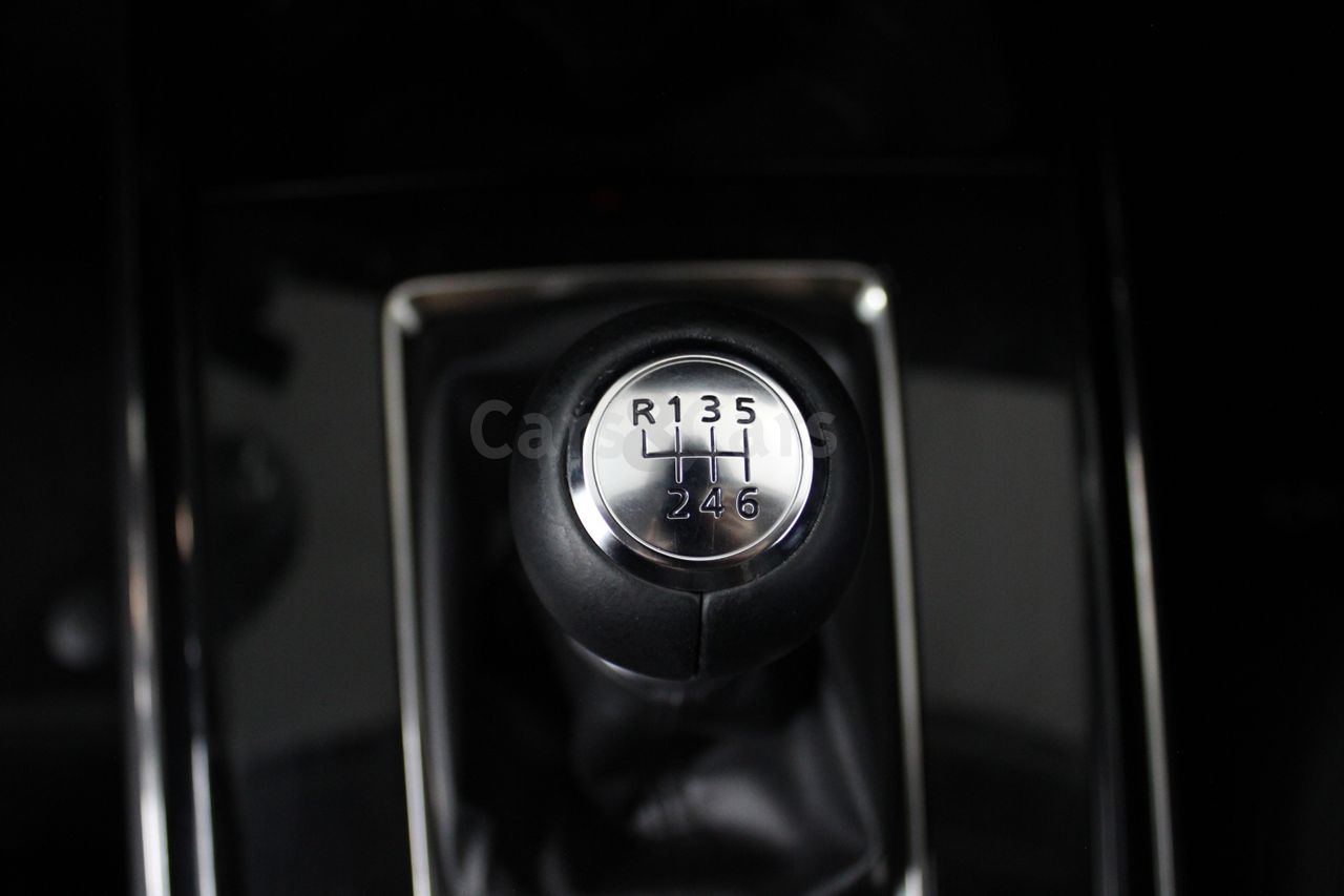 Foto Mazda CX-30 9