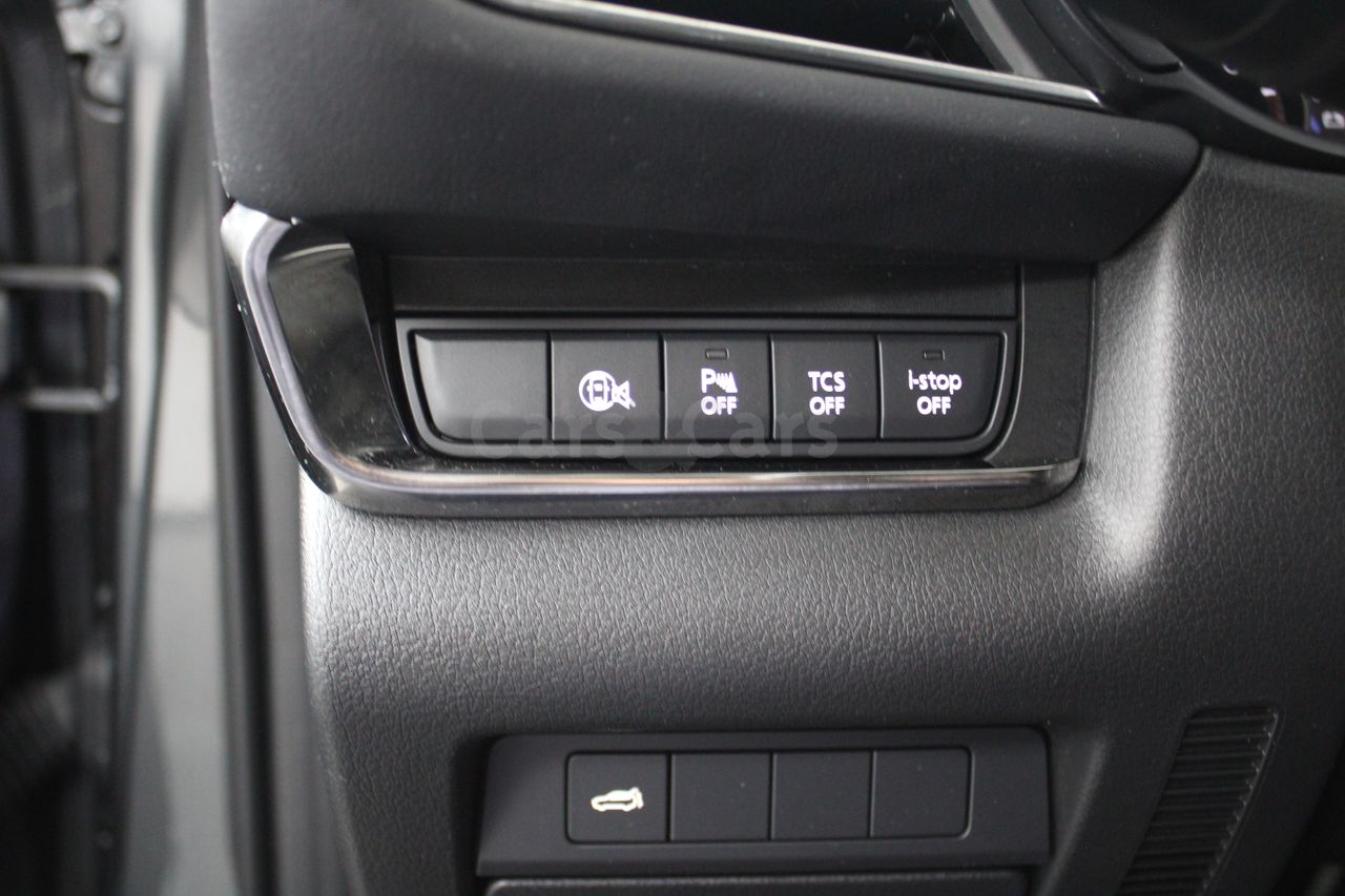 Foto Mazda CX-30 11