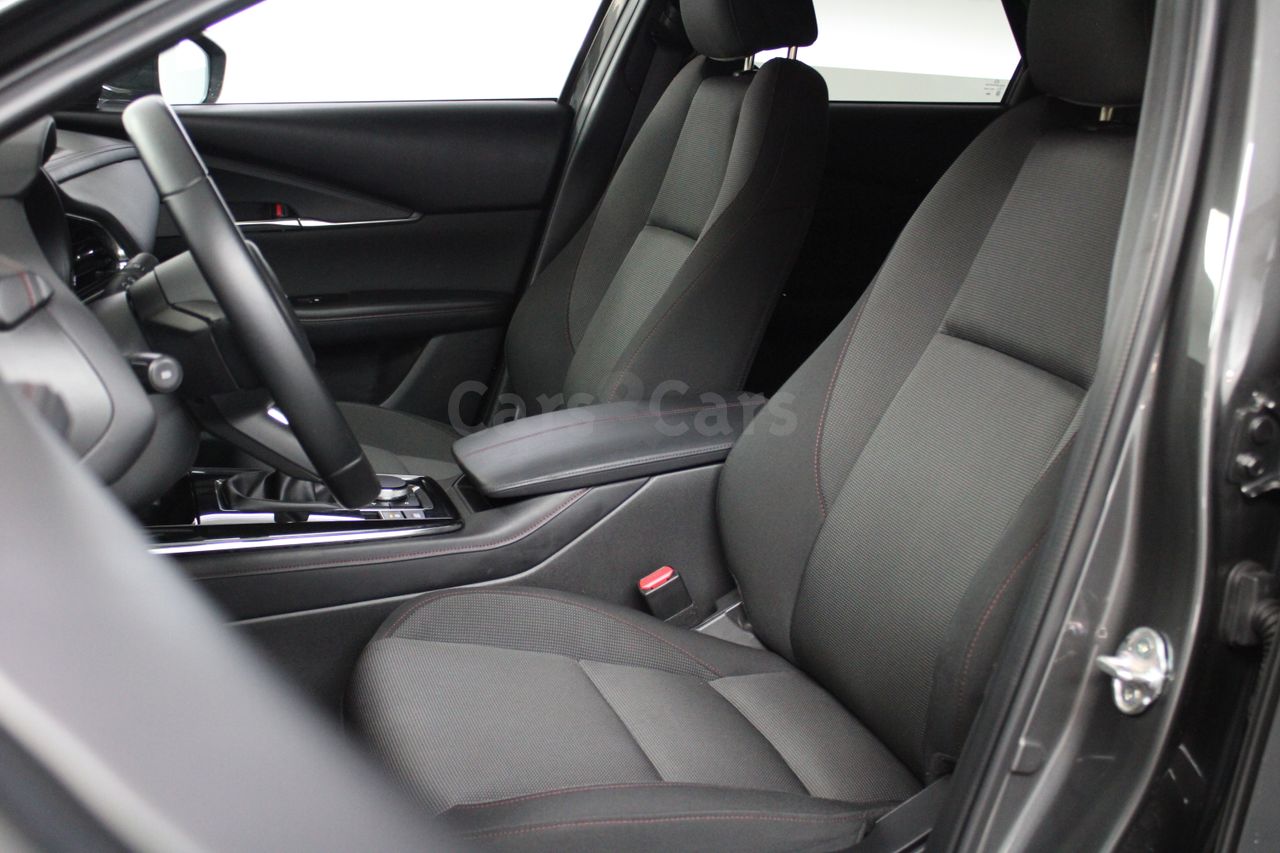 Foto Mazda CX-30 13