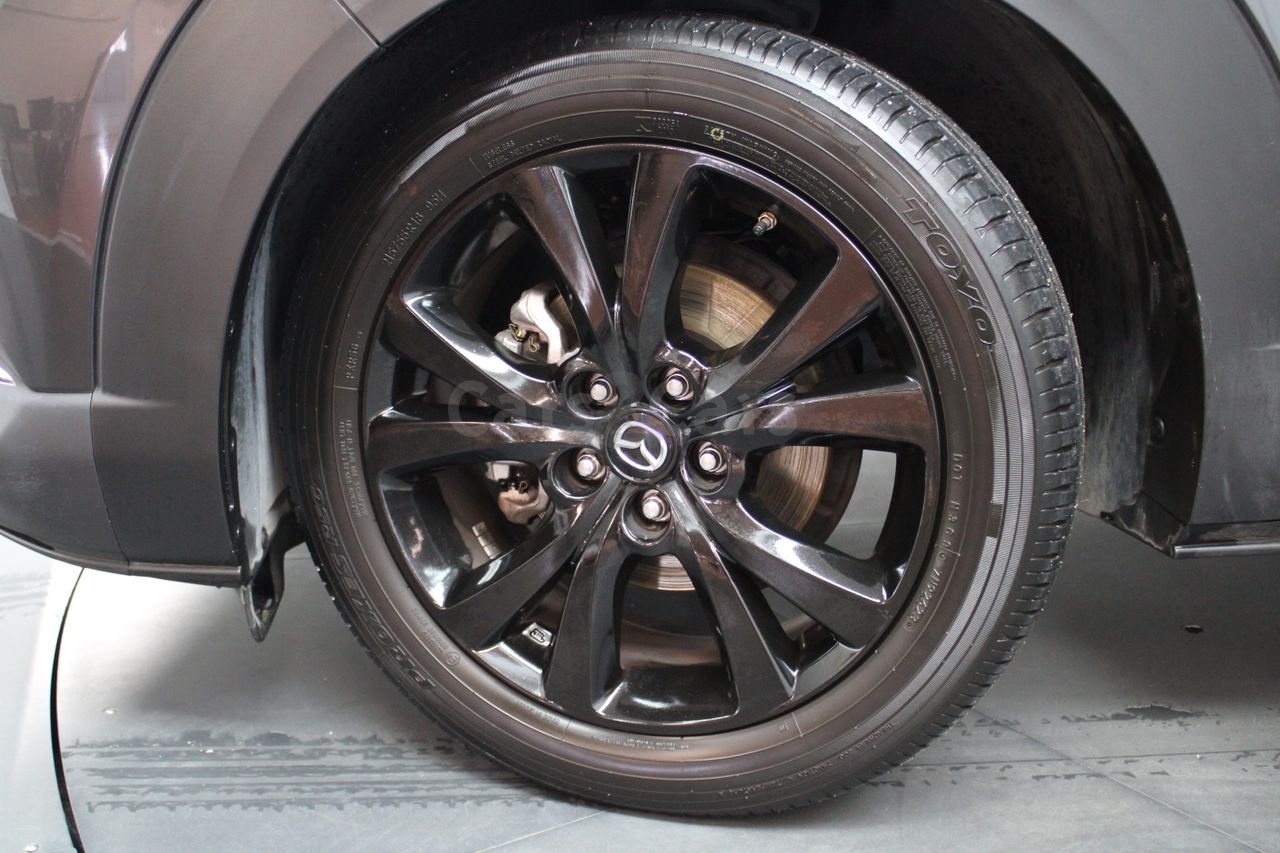 Foto Mazda CX-30 14