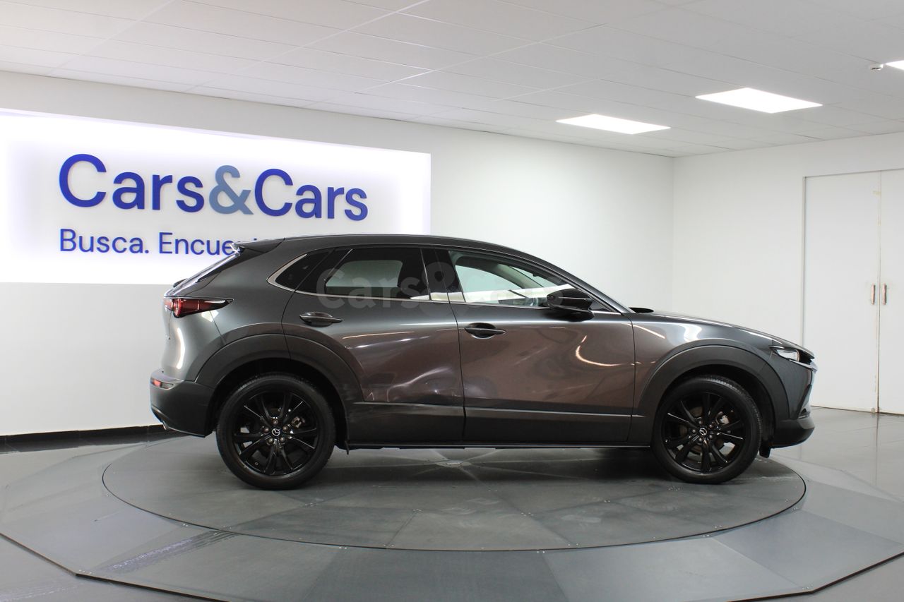 Foto Mazda CX-30 24