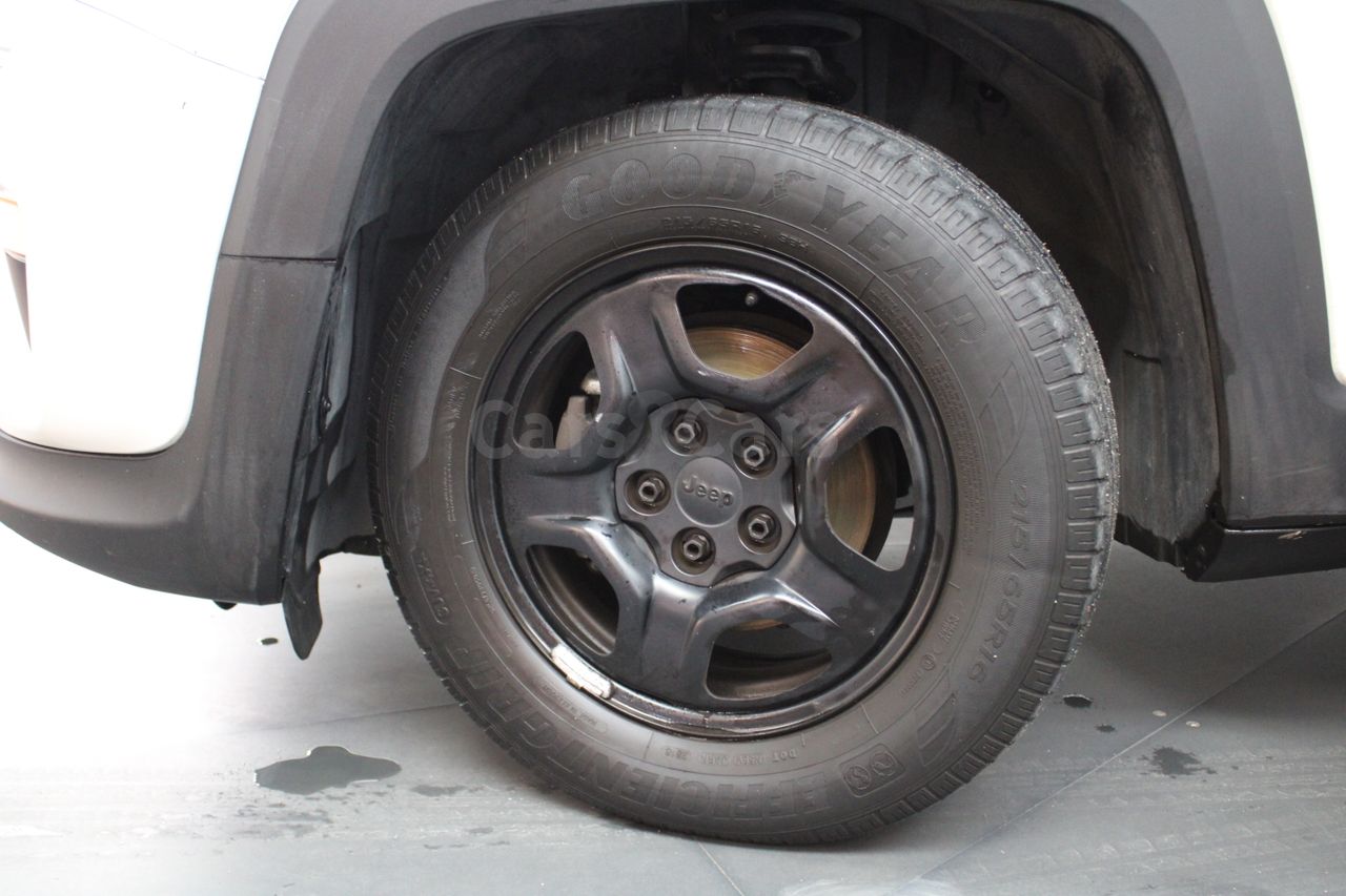 Foto Jeep Renegade 12