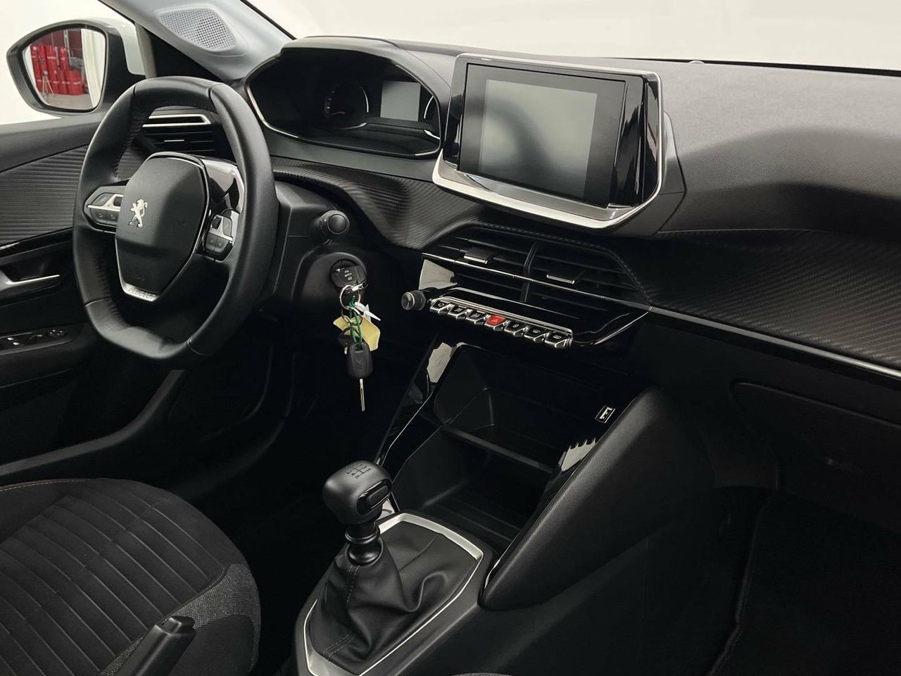 Foto Peugeot 208 17