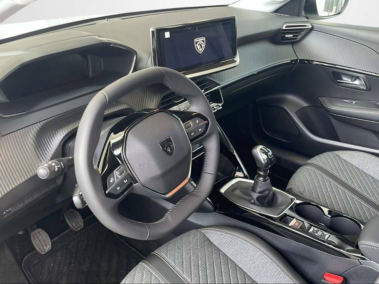 Foto Peugeot 208 9