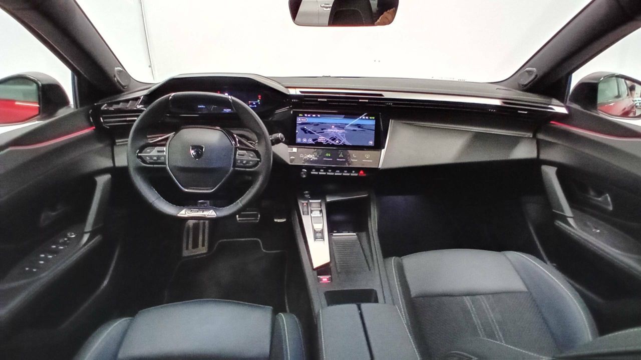 Foto Peugeot 308 8
