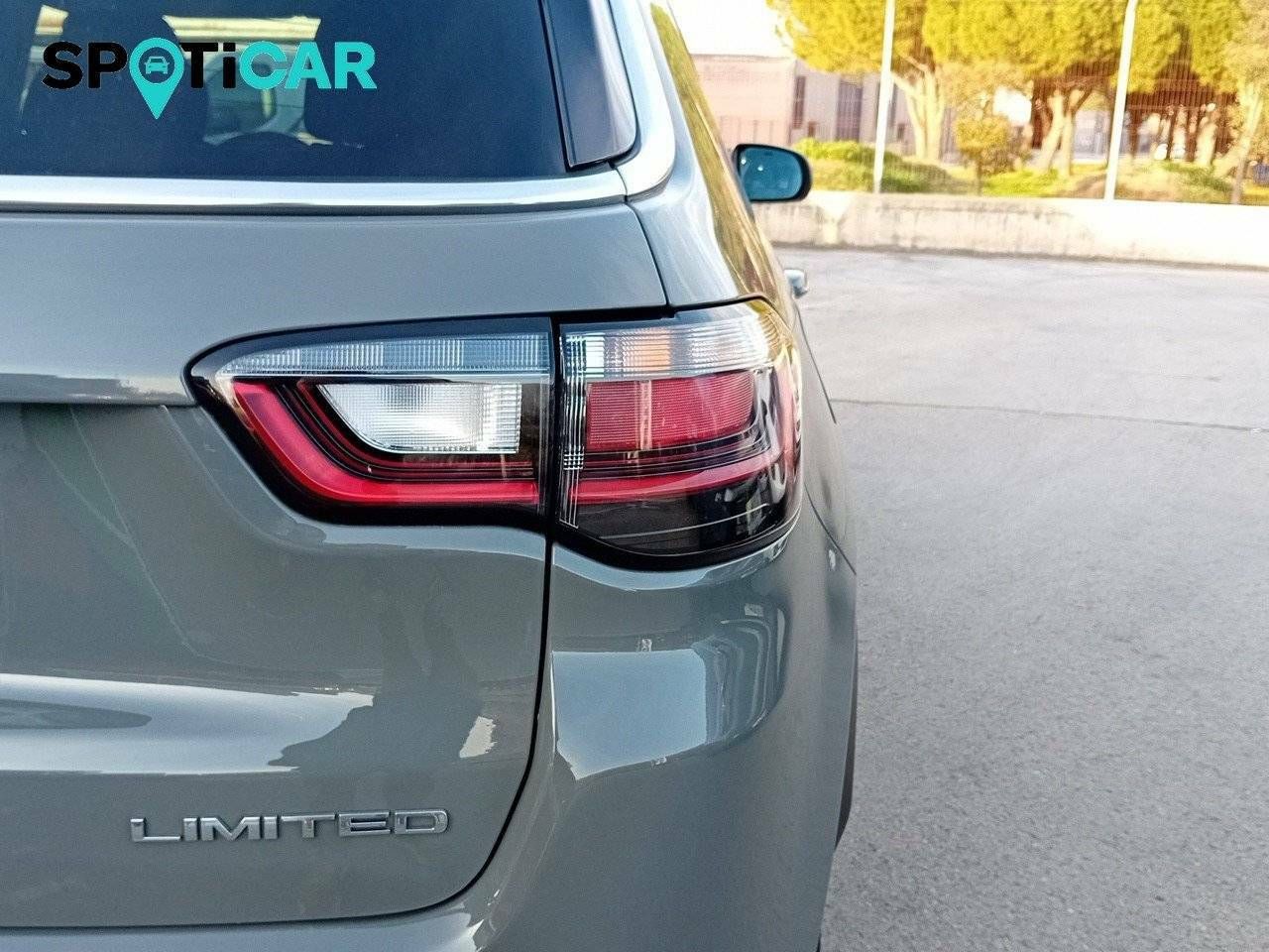 Foto Jeep Compass 17