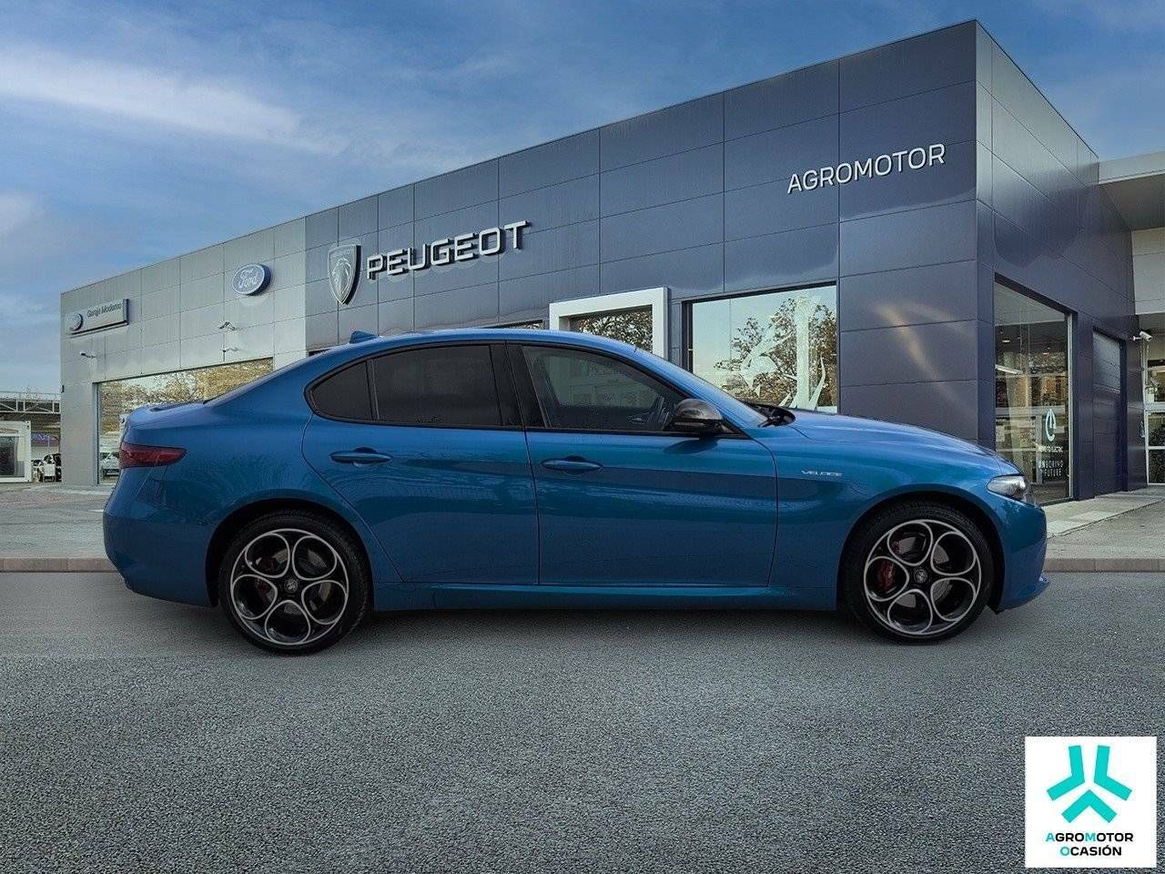 Foto Alfa Romeo Giulia 4