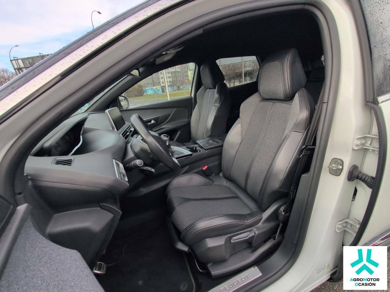Foto Peugeot 3008 11