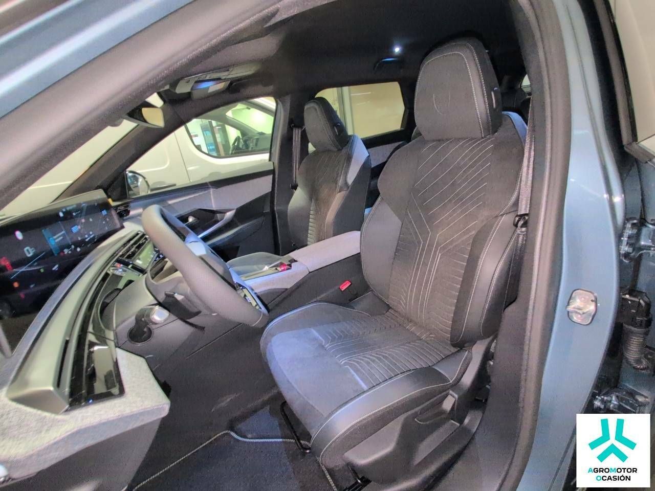 Foto Peugeot 5008 11