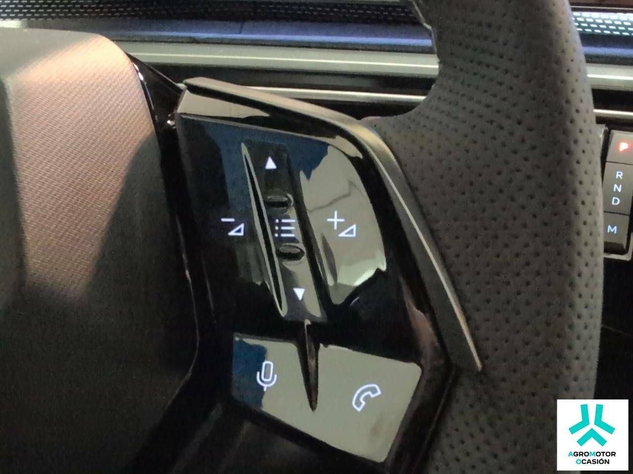 Foto Peugeot 5008 21