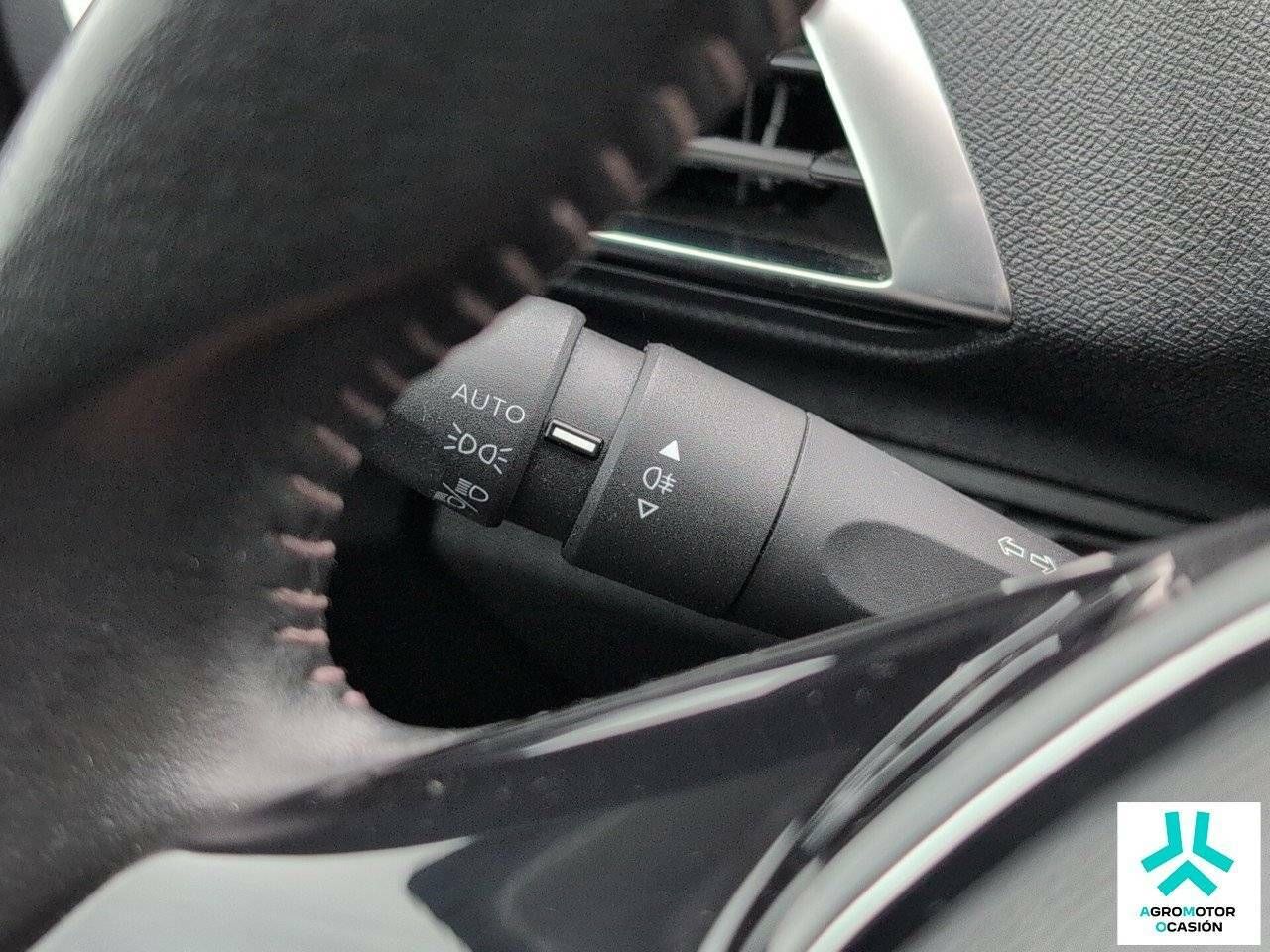 Foto Peugeot 3008 19