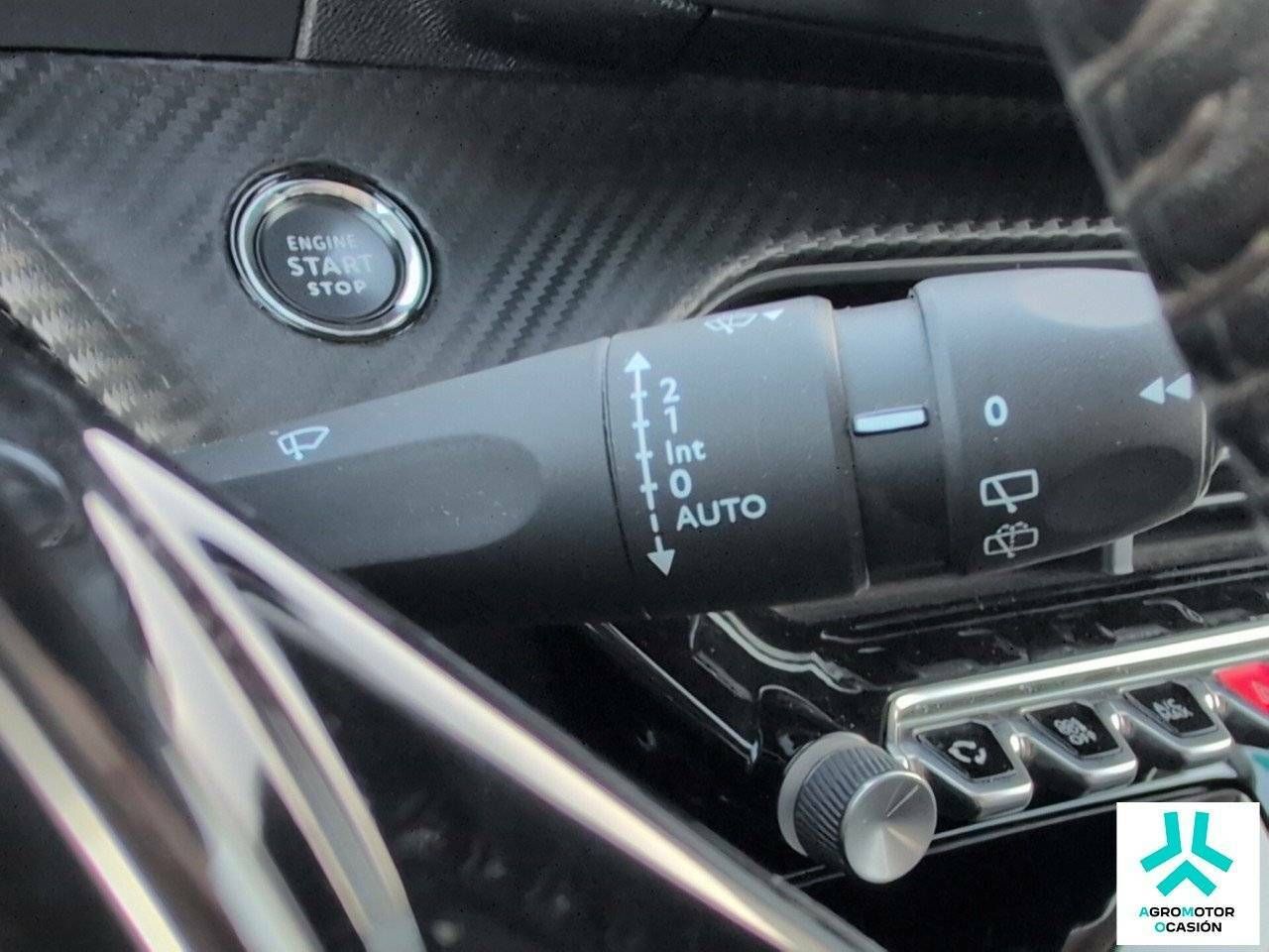 Foto Peugeot 2008 30