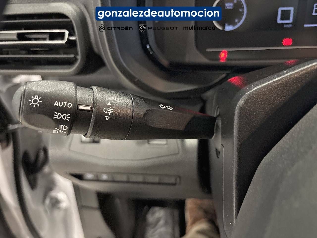 Foto Citroën Berlingo 12