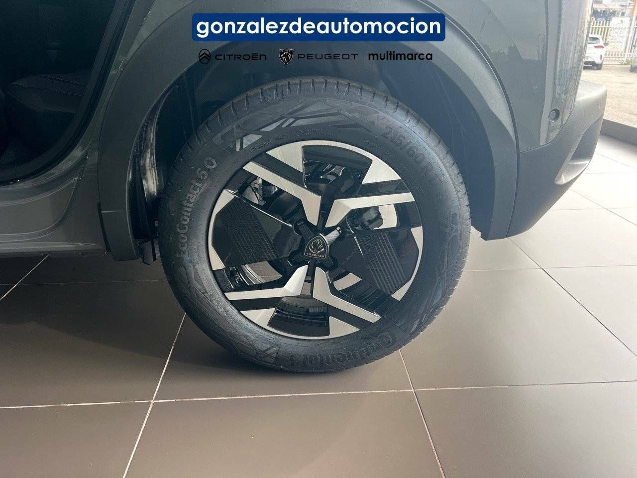 Foto Peugeot 2008 11